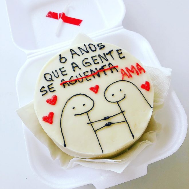 Bento cake amigo meme  Bolos engraçados de aniversário, Bolo engraçado,  Bolo de aniversario pequeno