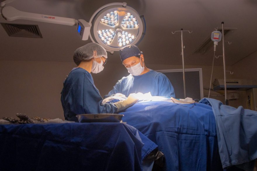 Mais uma vez pacientes do HU de Cascavel sofrem com o calor